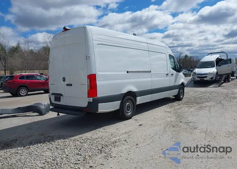 2024 Mercedes-Benz Sprinter 2500 High Roof 4-Cyl Diesel Ho from USA, damaged, VIN W1Y4NCHY9RT181069